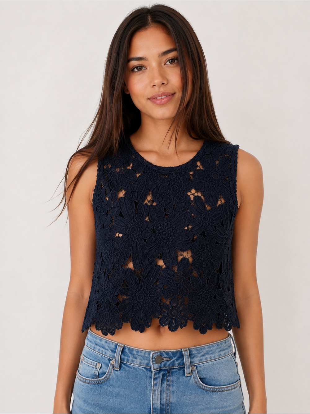 Acemi Black Floral Cut Out Crop Sleeveless Top